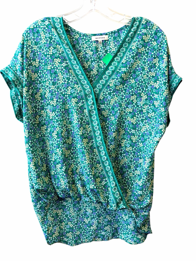 MAX STUDIO Size xS TOP W