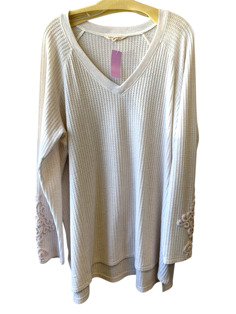 SOFT SURROUNDIGS  3X TOP  W