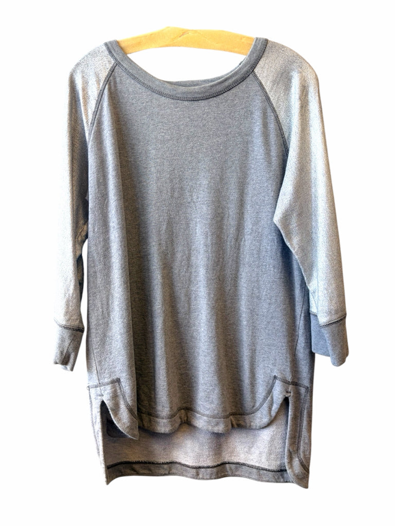 GAP Size medium SWT SHRT W
