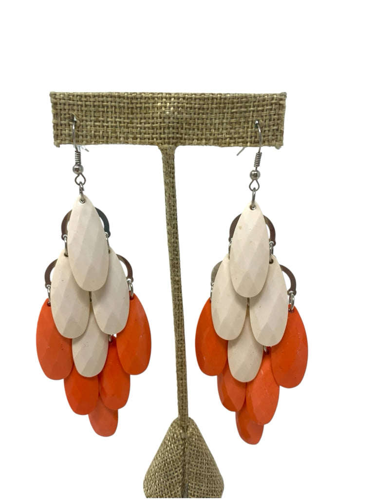 PIERCED EARRINGS