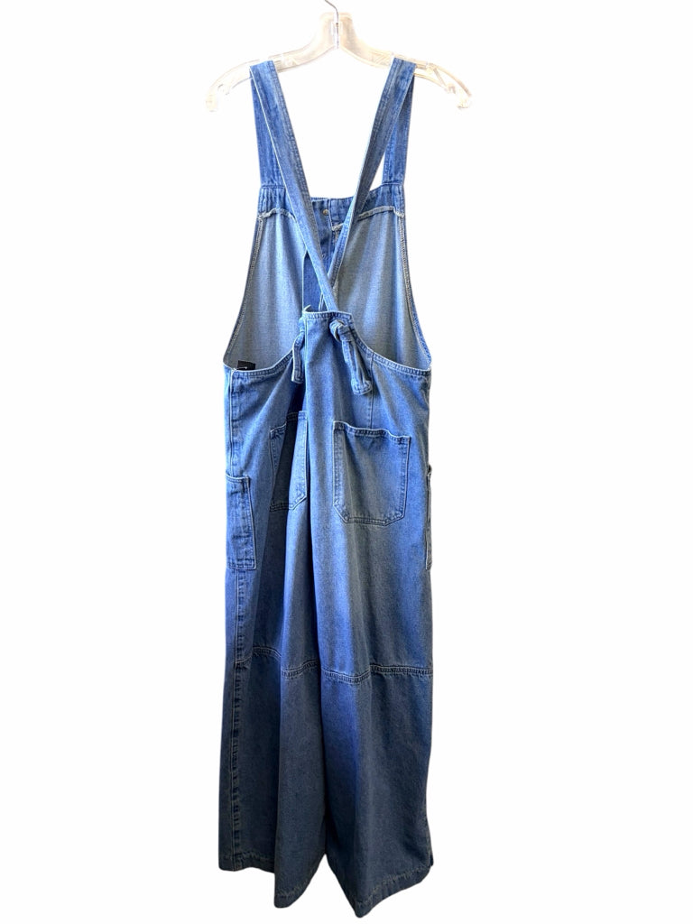Size large OVERALL W