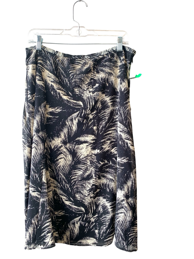 JONES WEAR  12 SKIRT W