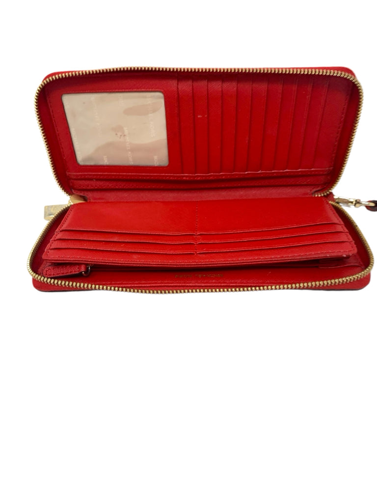 MICHAEL KORS  medium WRISTLET