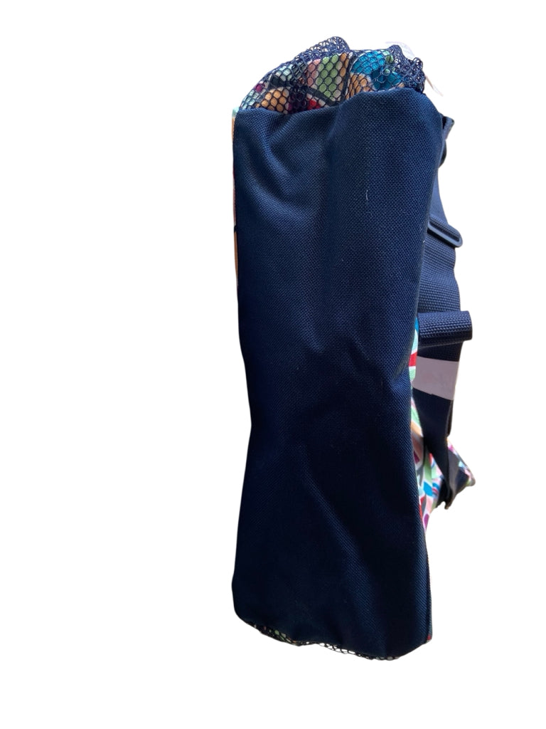 THIRTY-ONE Size medium TOTE W