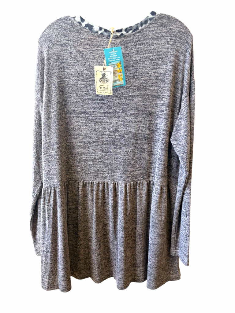 EASEL Size medium TUNIC