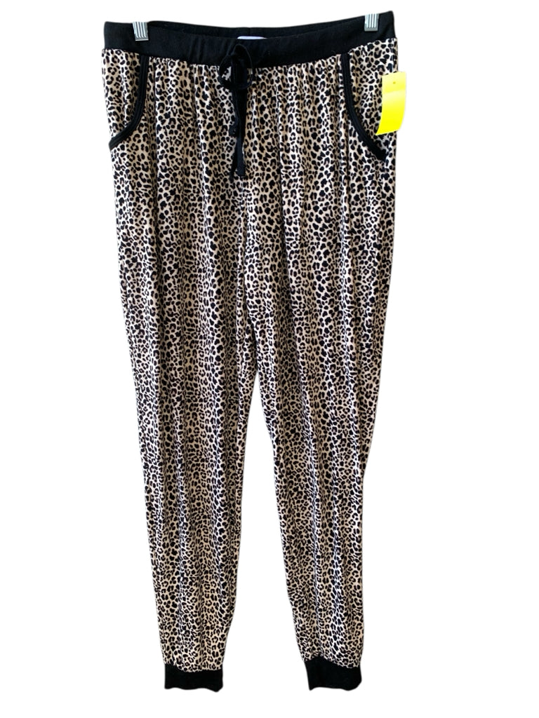 PILLOW TALK  medium LOUNGE W