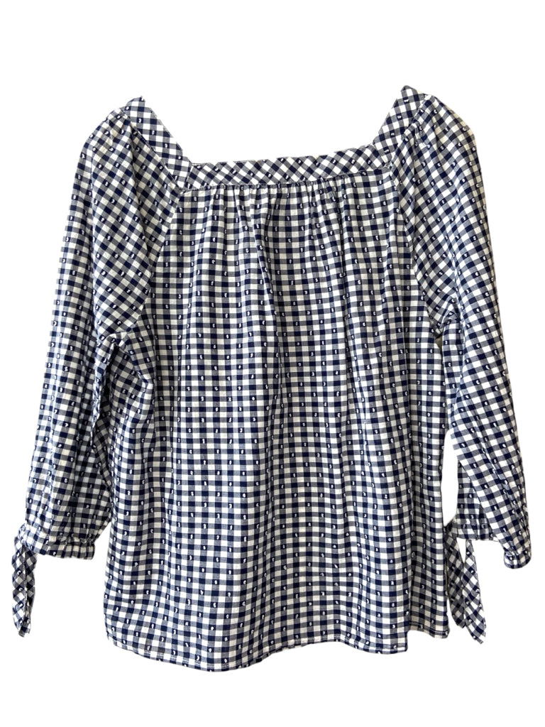 IZOD Size small TOP W