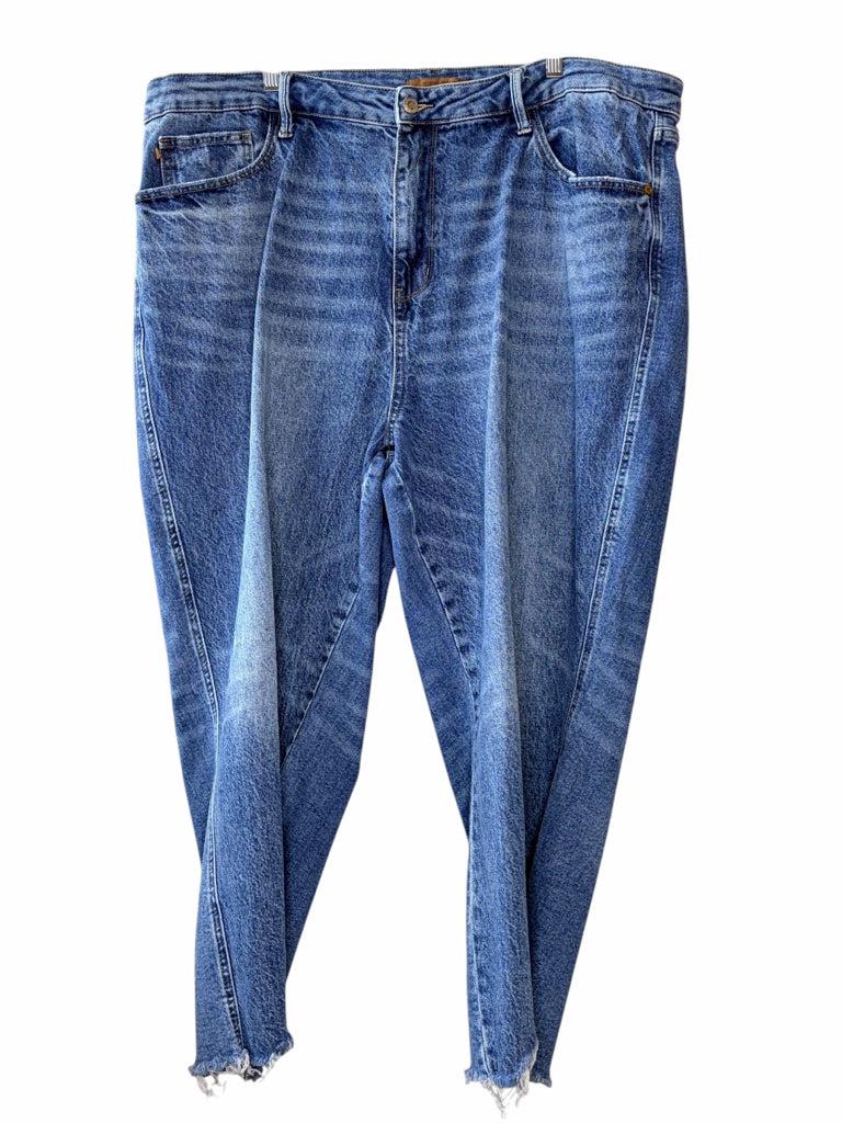 JUDY BLUE Size 24W JEANS W