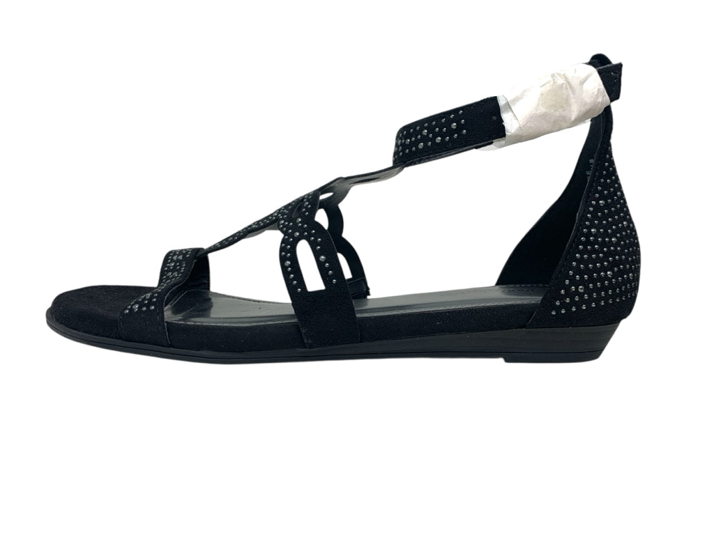 CLOUD WALKERS  12 SANDALS W