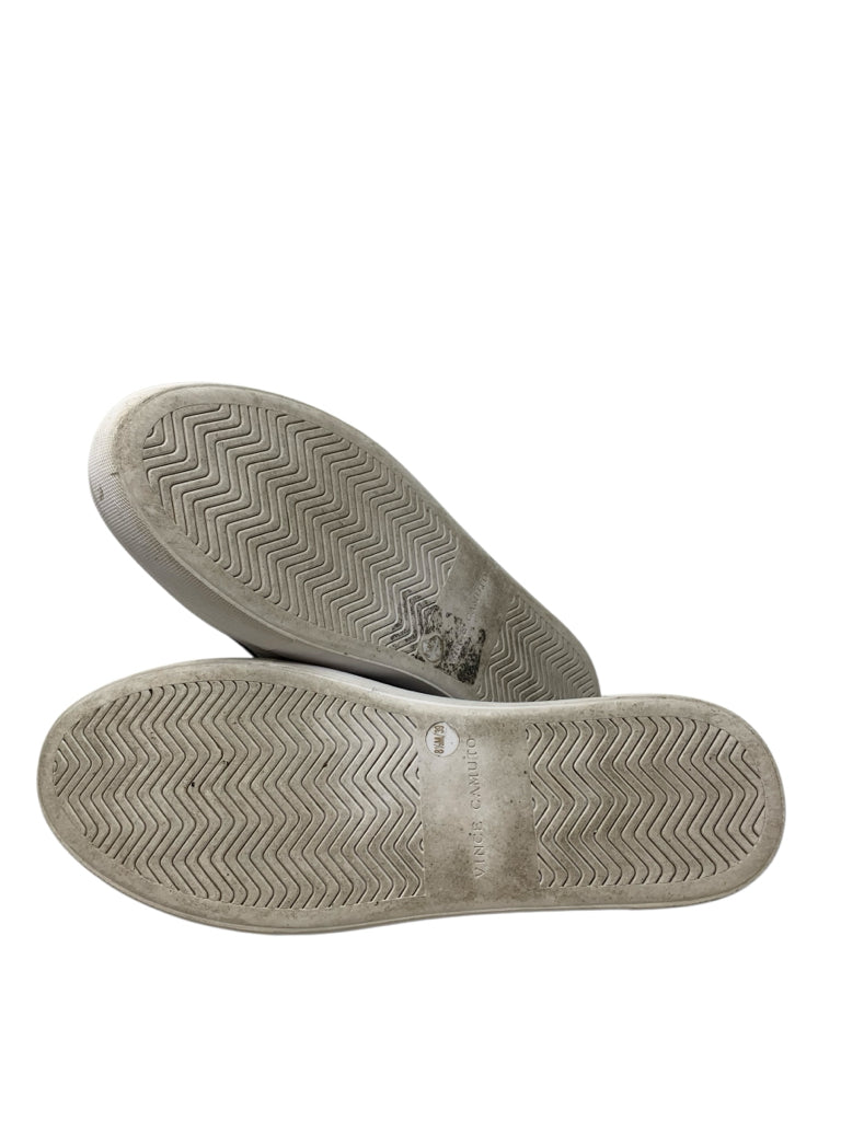 VINCE CAMUTO  8.5 SNEAKERS W