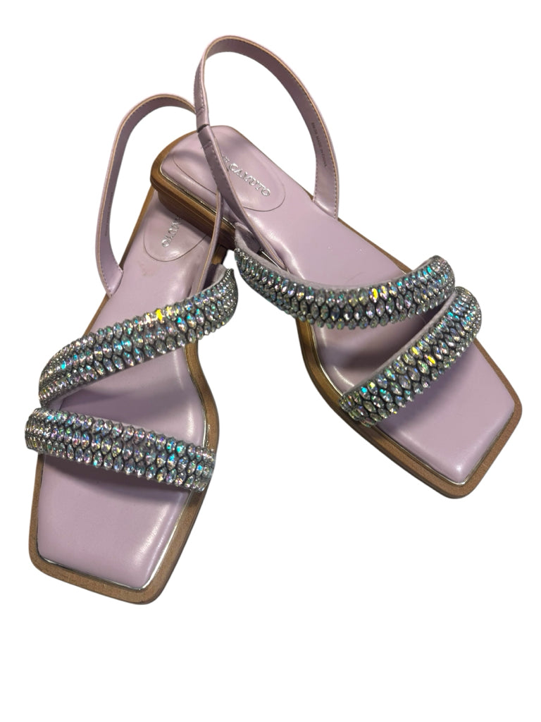 VINCE CAMUTO Size 8 SANDALS W
