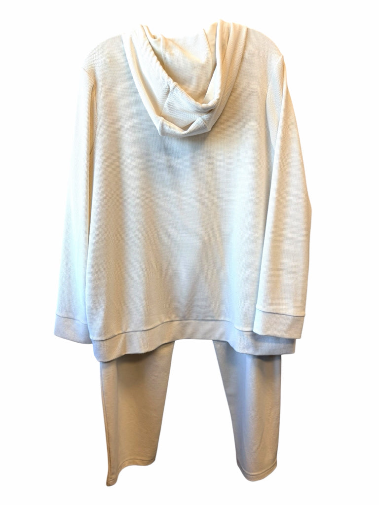 CHICO'S Size large PT SET W