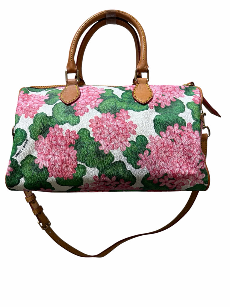 DOONEY & BOURKE Size medium HAND BAG
