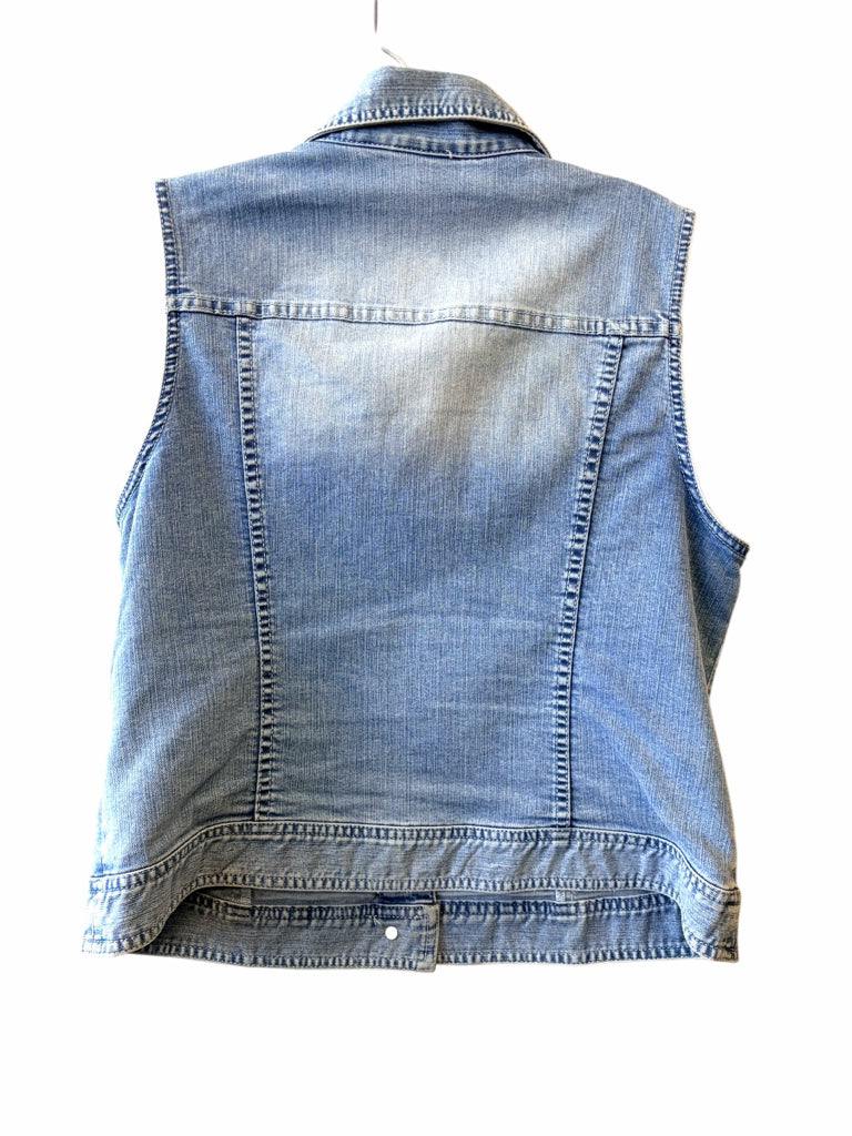 CHICO'S Size medium VEST W