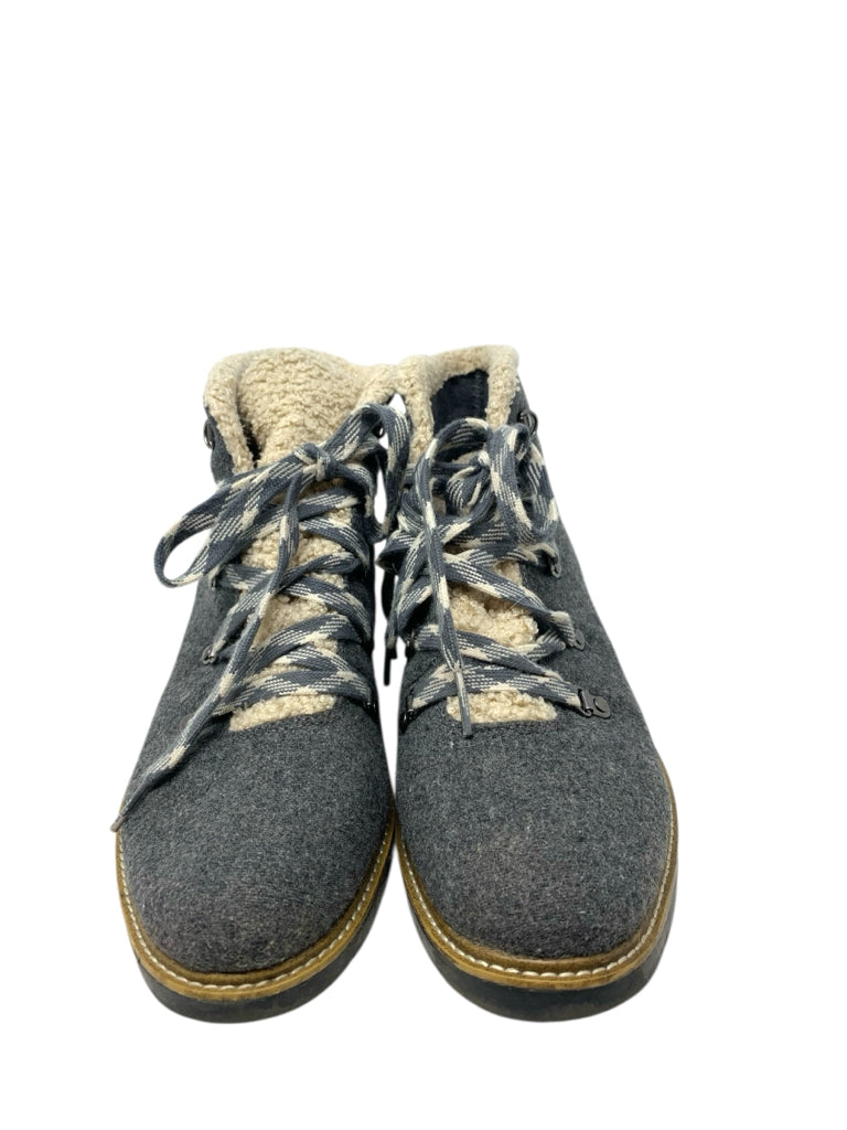 DR. SCHOLL'S  8 BOOTS W