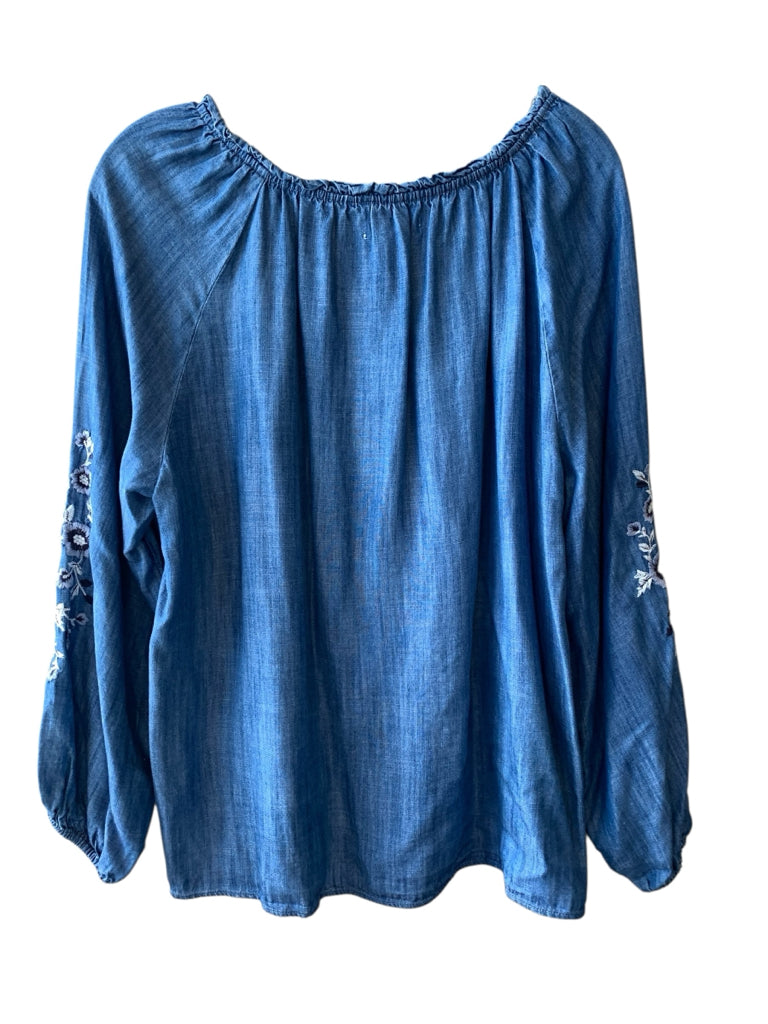 LAUREN CONRAD  large TOP W