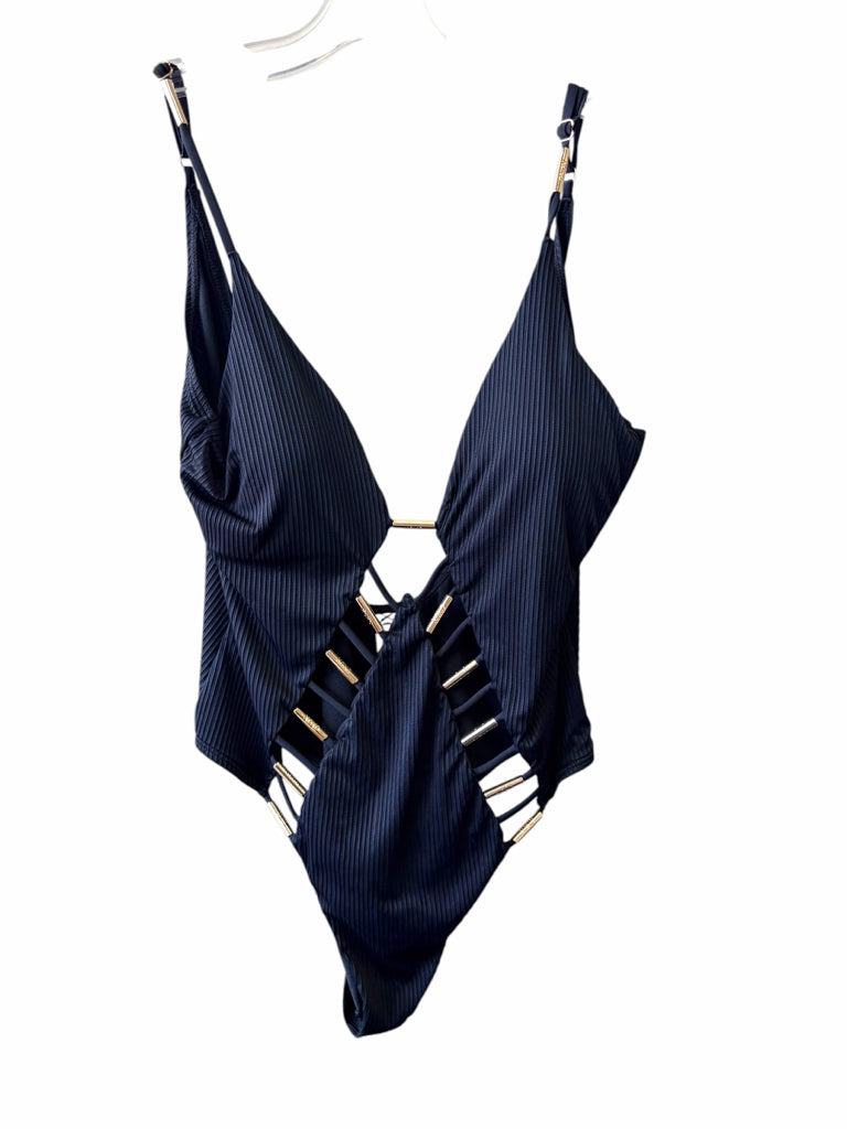 XOXO Size medium SWIMSUIT W