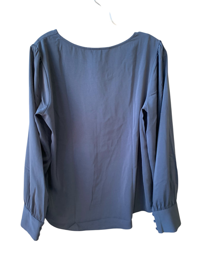 41 HAWTHORN Size large TOP W