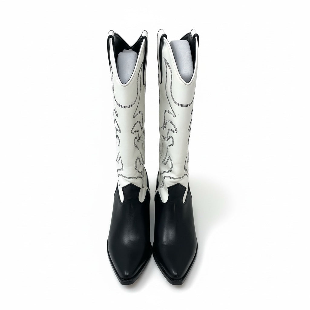 WILD PAIR  8.5 BOOT W