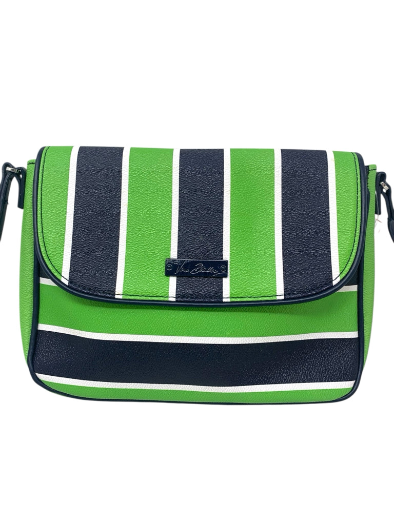 VERA BRADLEY  medium PURSE W
