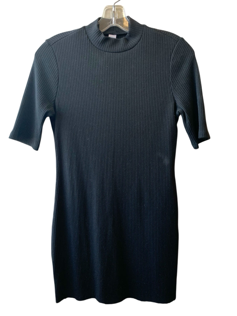 OLD NAVY  xS DRESS W