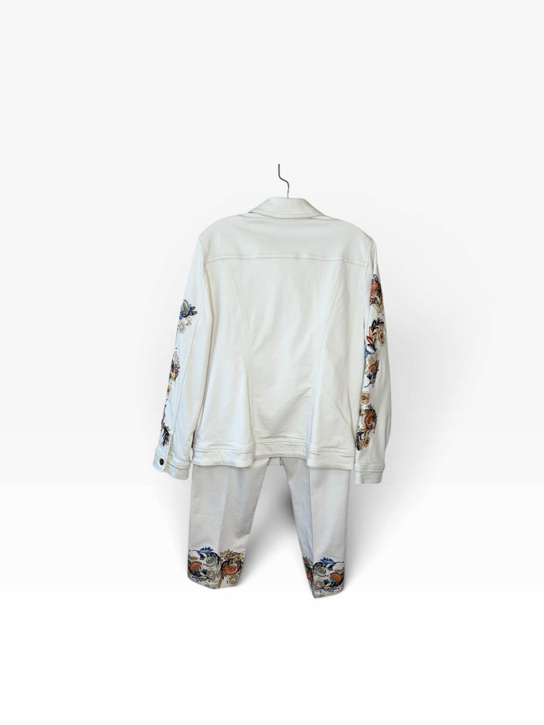 CHICO'S Size 12 CROP SET W