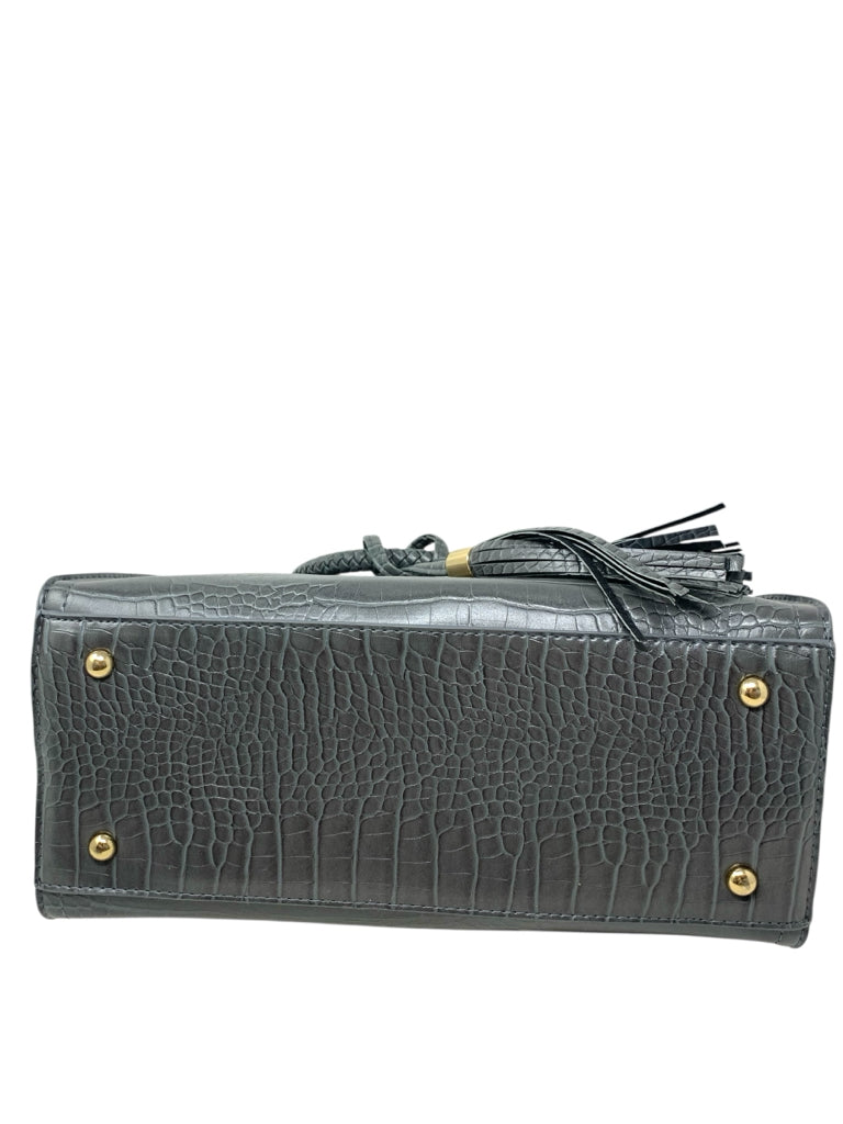 BEBE  NEW! HAND BAG