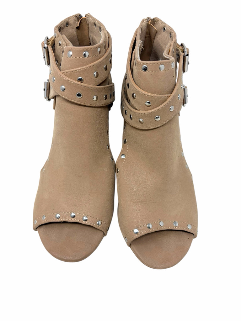 BAMBOO Size 7.5 HEEL W