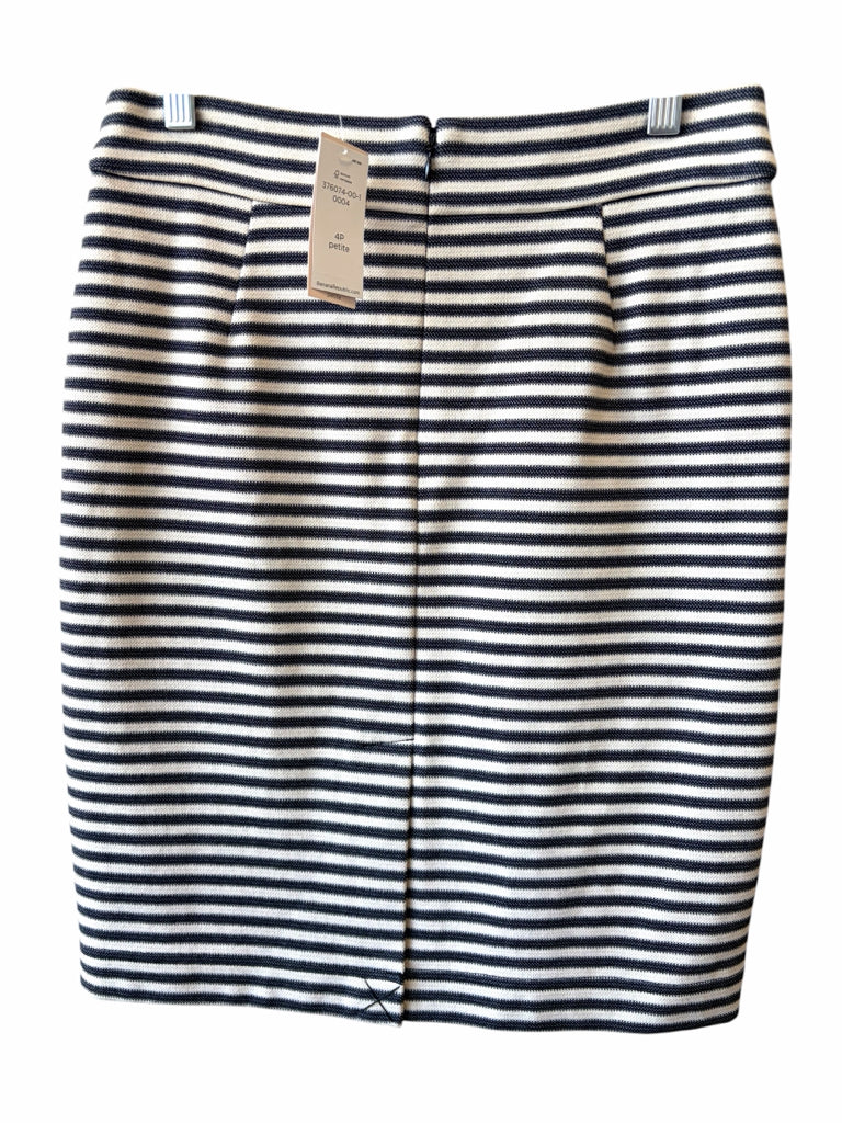 BANANA REPUBLIC Size 4P SKIRT W