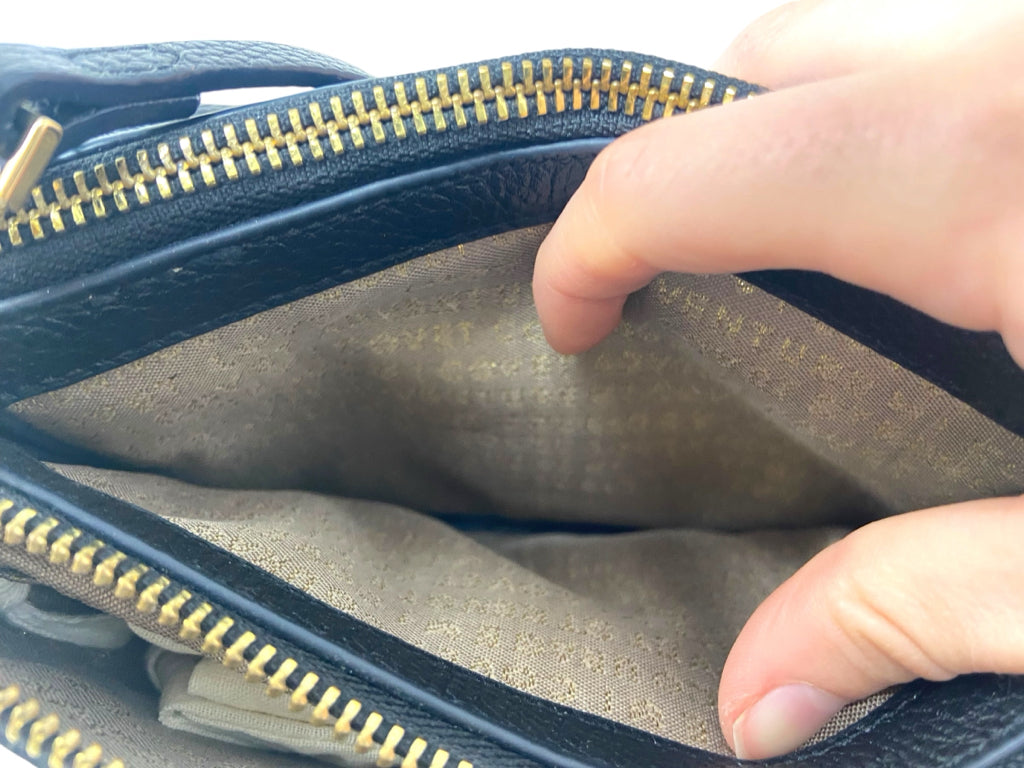 STELLA & DOT Size small CROSSBODY W