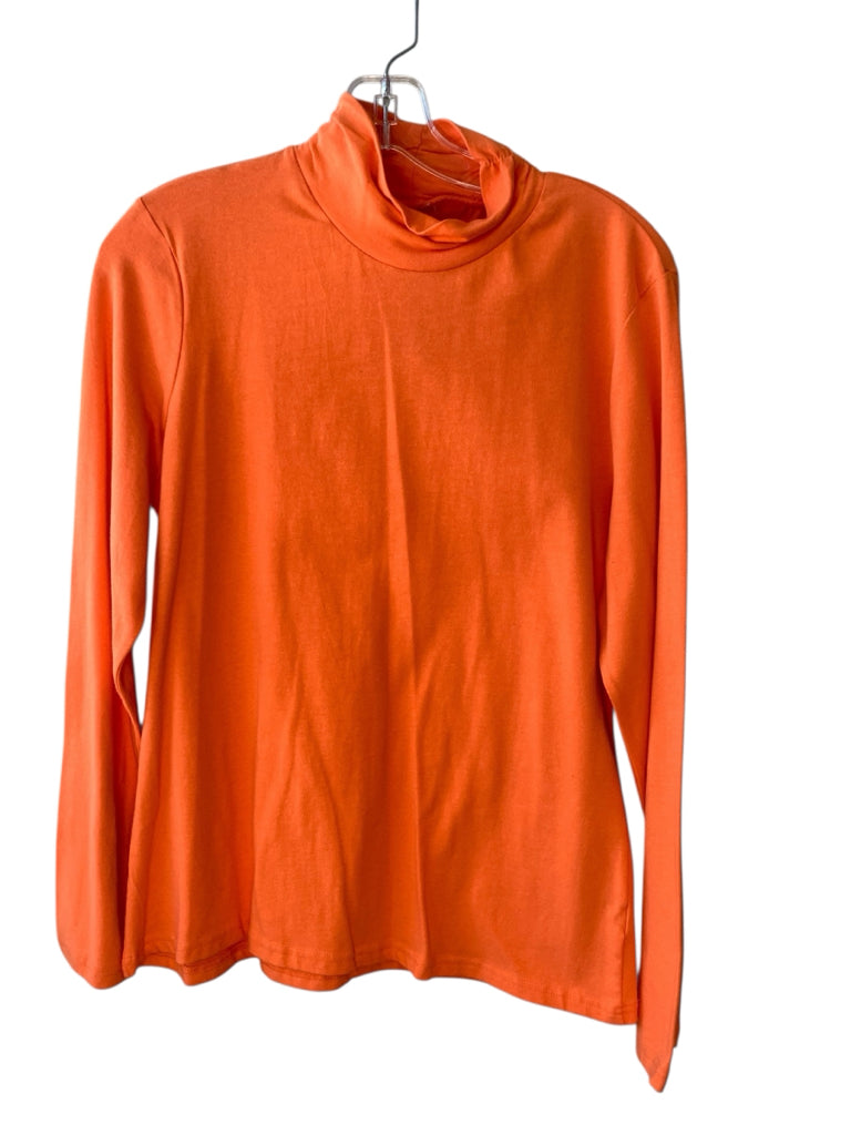 2 A TEE  large TOP W