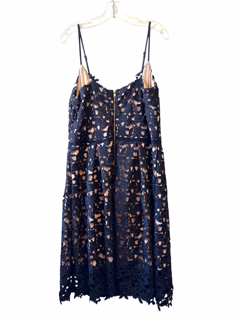 CITY CHIC Size 16 DRESS  W