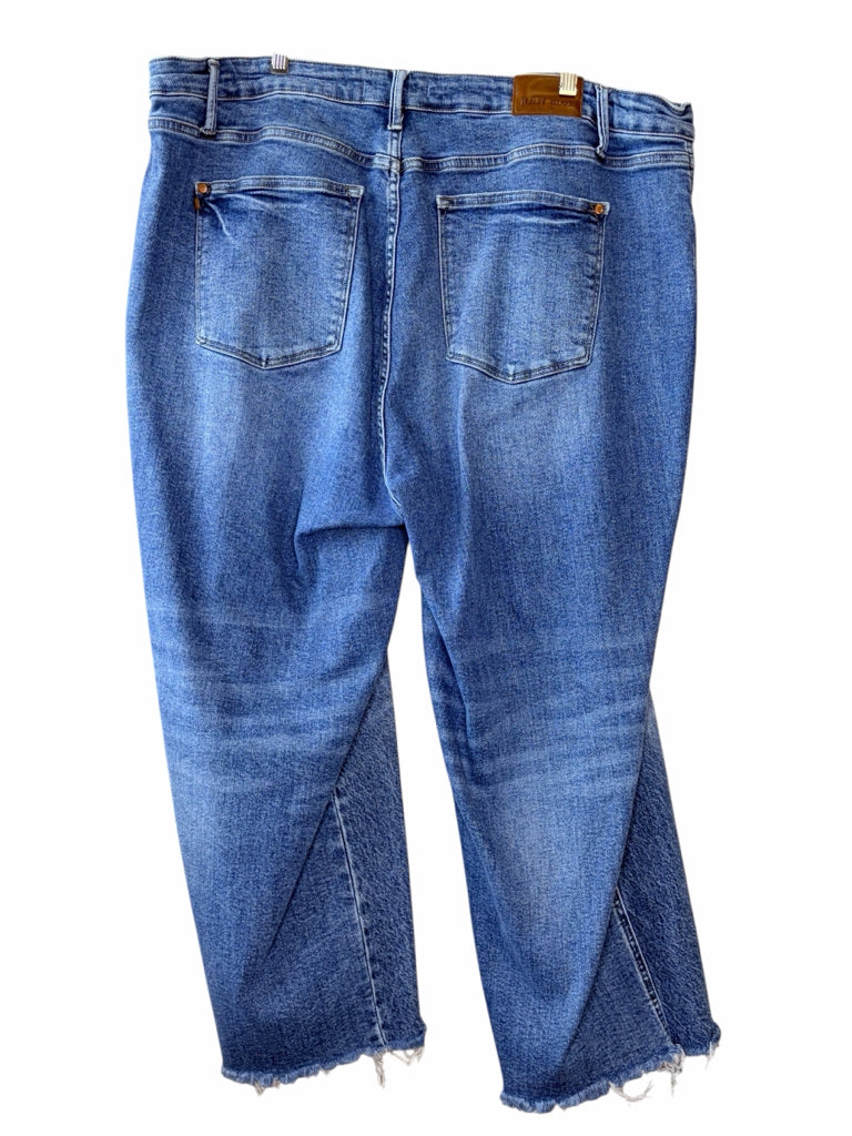 JUDY BLUE Size 24W JEANS W