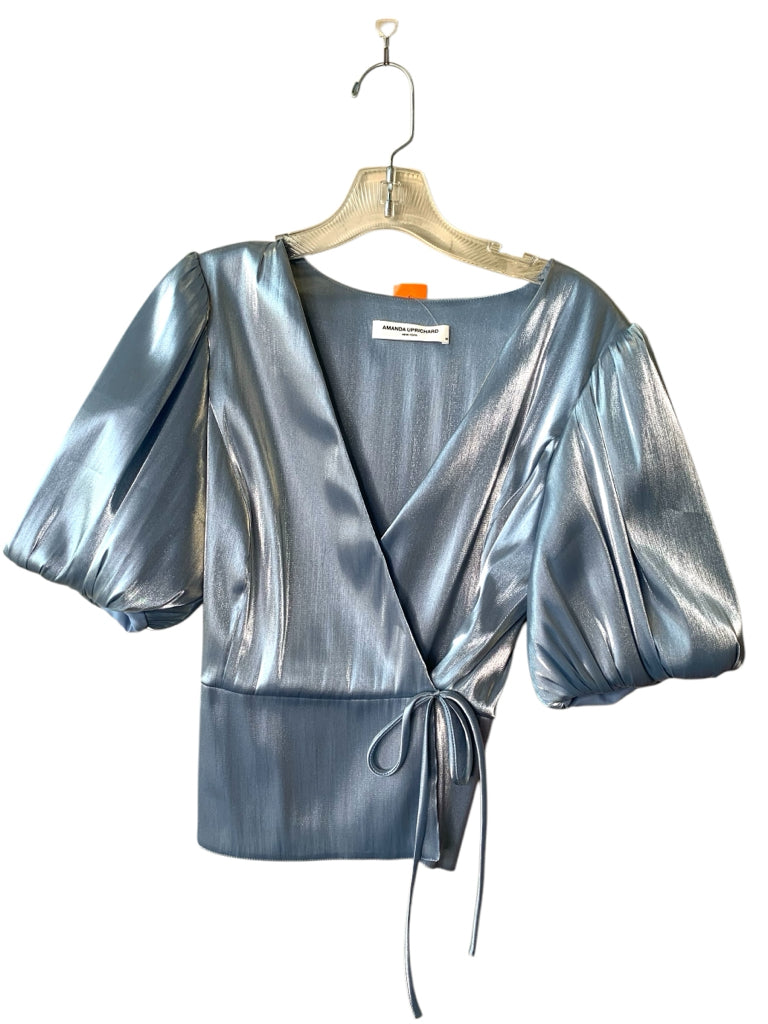 AMANDA UPRICHARD  medium TOP W