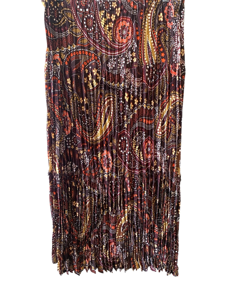 NYC DESIGN CO  PL SKIRT W