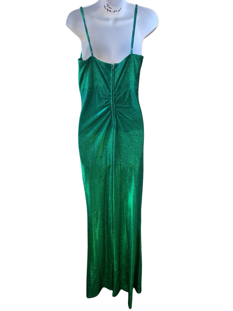 HONEY & ROSIE Size large FORMAL W