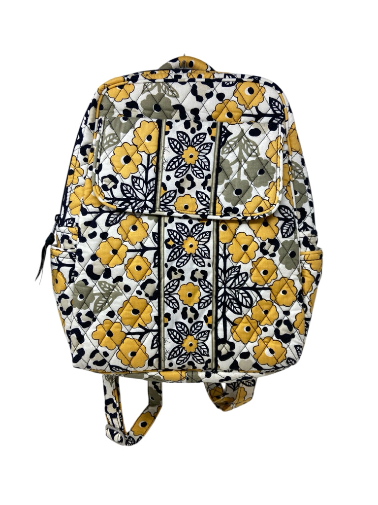 VERA BRADLEY Size small BACK PAC