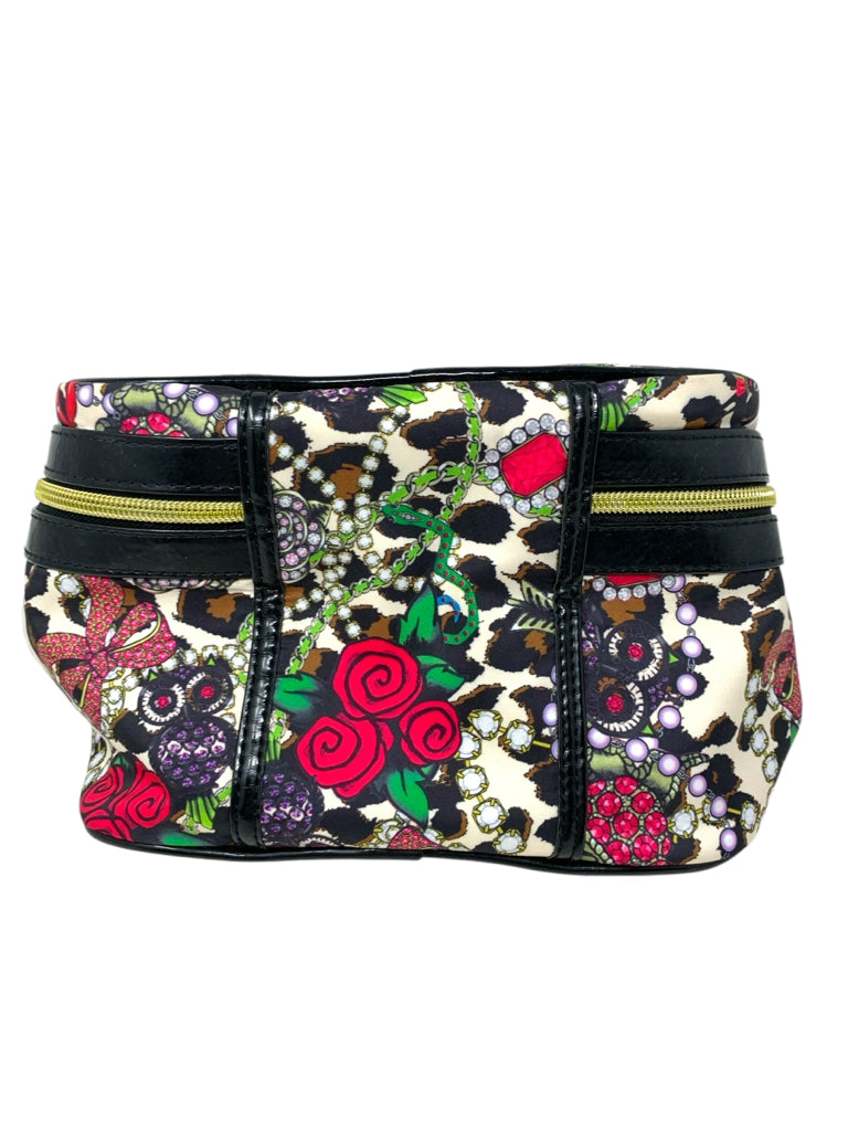 BETSEY JOHNSON  s/M MAKEUP BAG