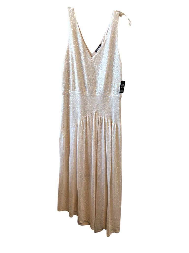 EXPRESS Size large DRESS W