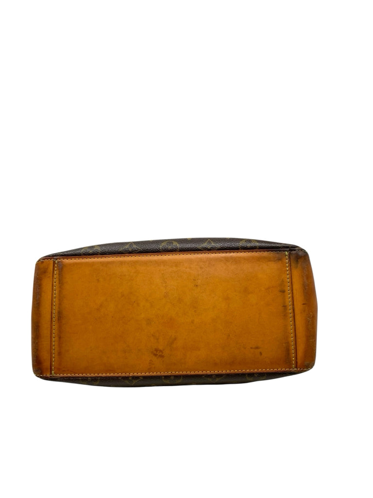 LOUIS VUITTON  medium PURSE W