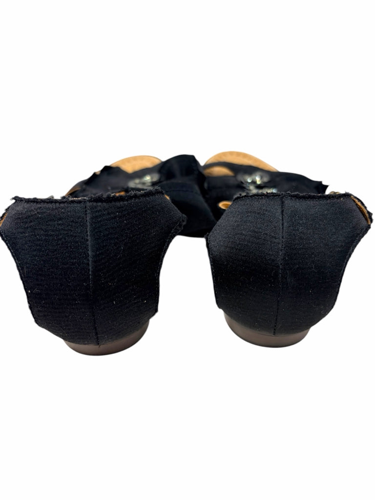 LANVIN ETE 2011 Size 7.5 SANDALS W