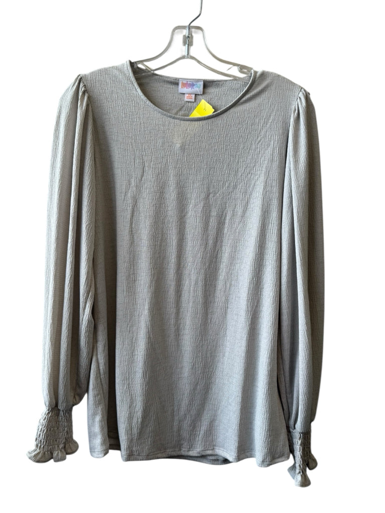 LULA ROE  small TOP  W