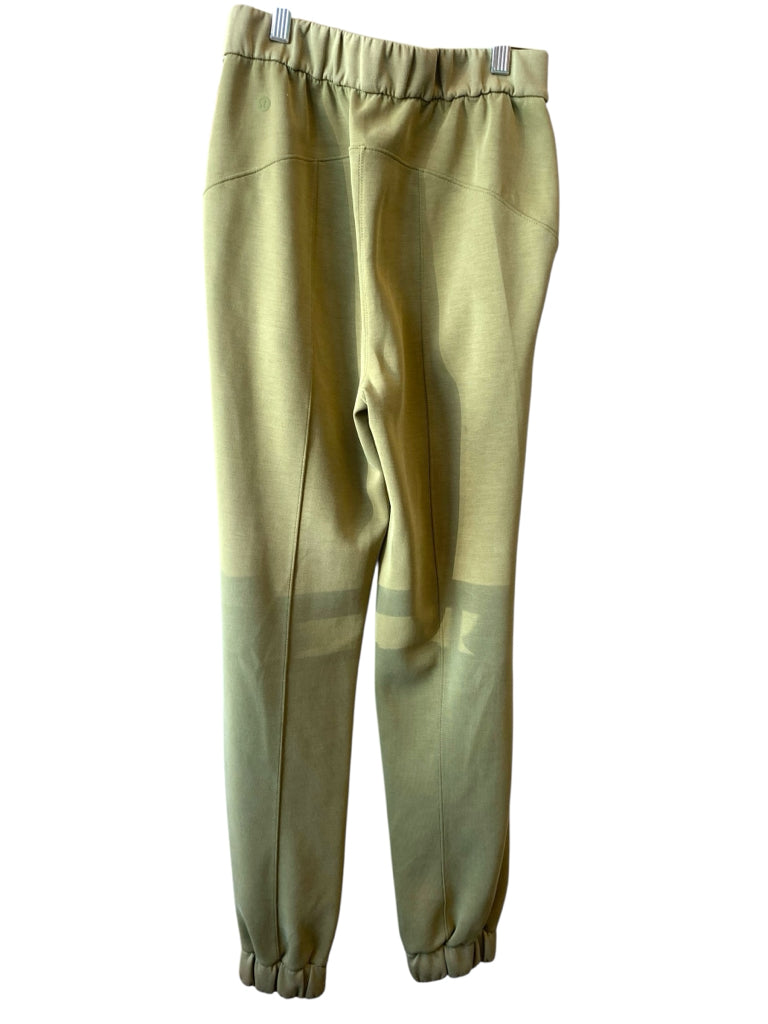 LULULEMON  xS GYM W