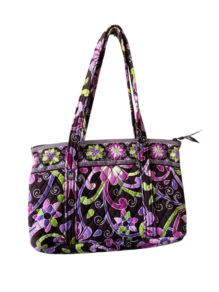 VERA BRADLEY Size large PURSE W