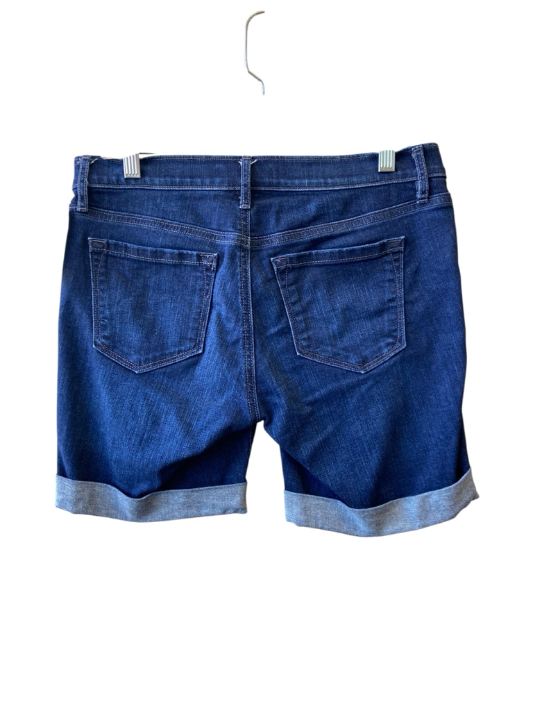 LOFT Size 4 SHORT W
