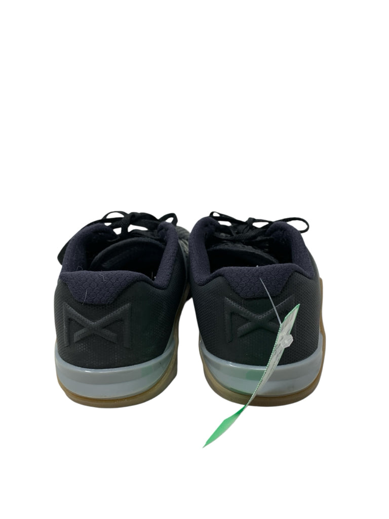 NIKE Size 6 SNEAKERS W