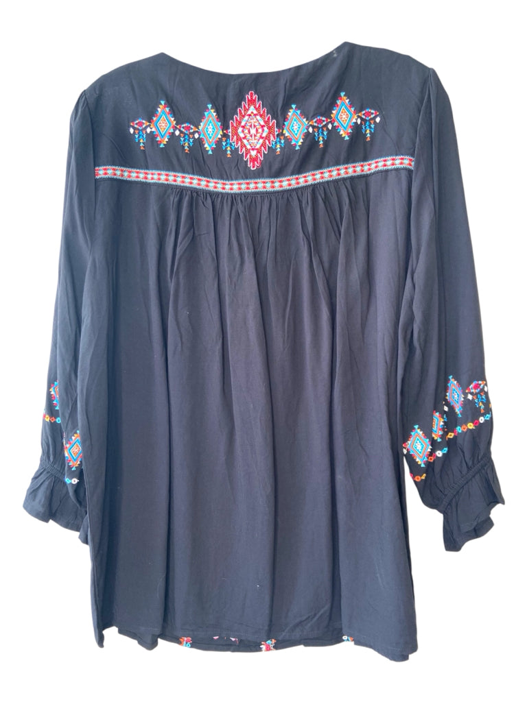 SAVANNA JANE Size large TOP W