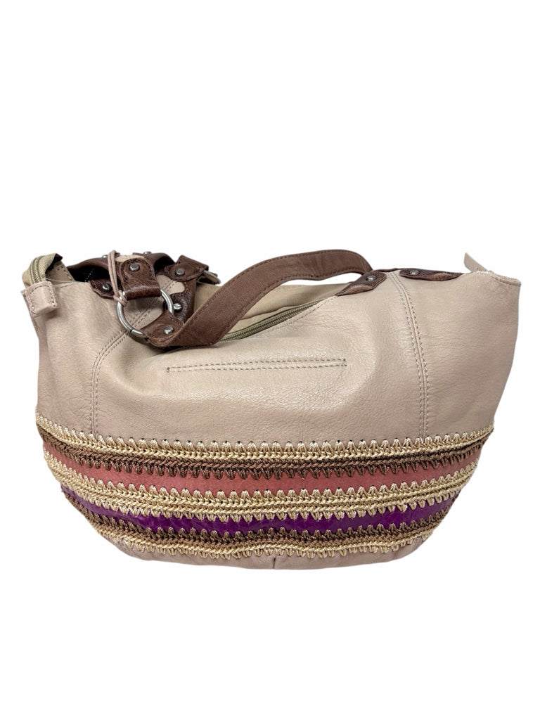 THE SAK Size medium PURSE W