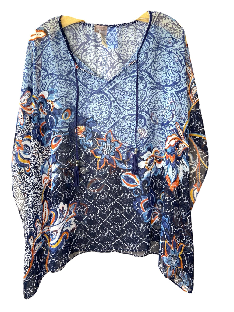 CHICO'S Size s/M TOP W