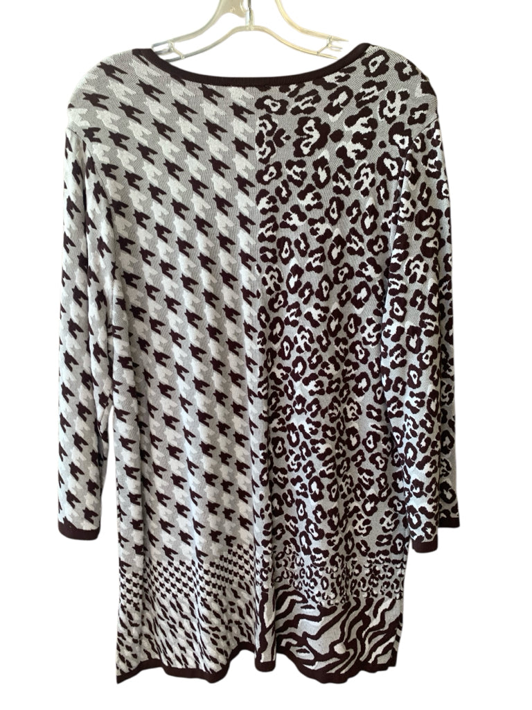 CHICO'S  large TOP W